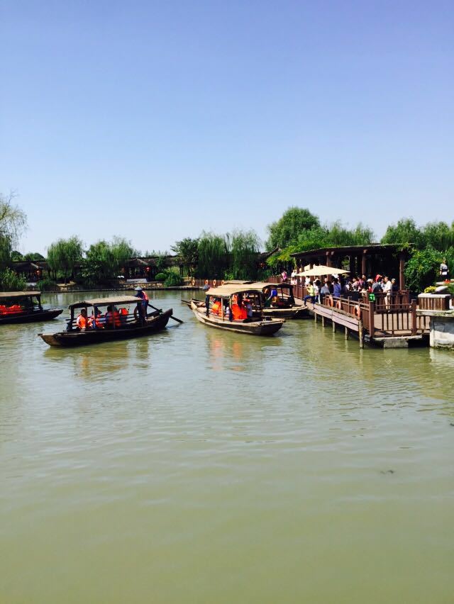 在最美的金秋邂逅江南水鄉(xiāng)風(fēng)情,get沙家浜景區(qū)深度游新玩.